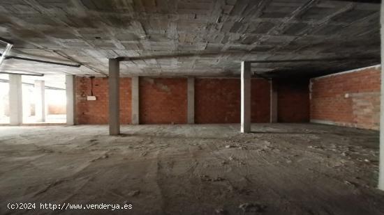 SE VENDE ESTUPENDO LOCAL COMERCIAL EN MOLINA DE SEGURA - MURCIA