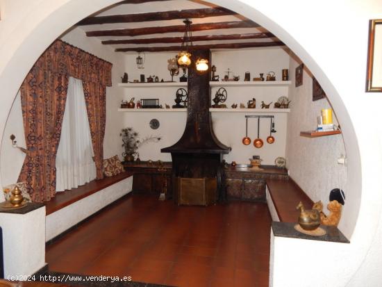 OPORTUNIDAD CHALET CON MUCHO ENCANTO EN ONTINYENT - VALENCIA