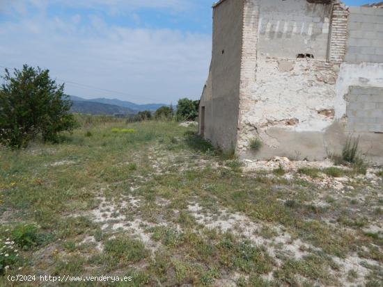 TERRENO URBANIZABLE INDUSTRIAL EN ONTINYENT - VALENCIA