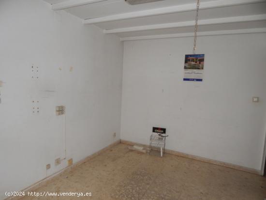 FANTASTICO LOCAL COMERCIAL EN VENTA O ALQUILER EN ONTINYENT - VALENCIA