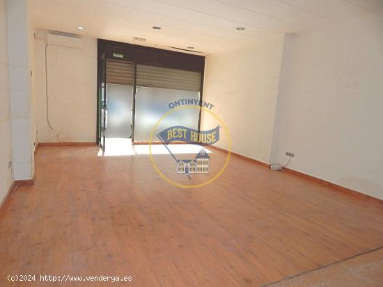 OPORTUNIDAD DE LOCAL COMERCIAL EN CALLE MUY CÉNTRICA DE SAN JOSÉ - VALENCIA