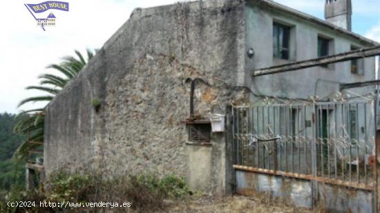  CASA PARA REFORMAR CON TERRENO EN MARROZOS - A CORUÑA 