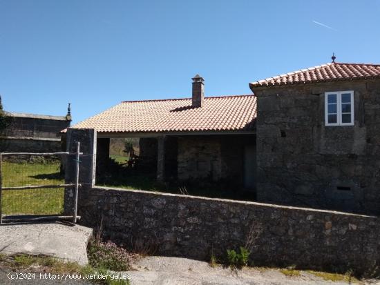  CASA PARA REFORMAR EN QUINTILLAN, FORCAREI - PONTEVEDRA 