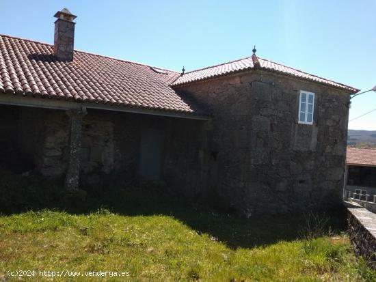 CASA PARA REFORMAR EN QUINTILLAN, FORCAREI - PONTEVEDRA