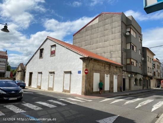  CASA CON TERRENO PARA REFORMAR EN PONTECESURES - PONTEVEDRA 