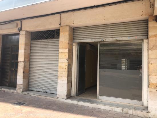 OFERTA +++ LOCAL COMERCIAL EN VENTA EN PLAZA PADRÓ - BARCELONA