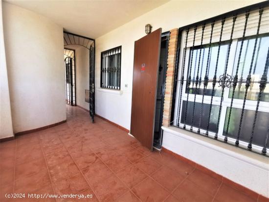 APARTAMENTO CERCANO A CAMPO GOLF VILLAMARTIN - ALICANTE