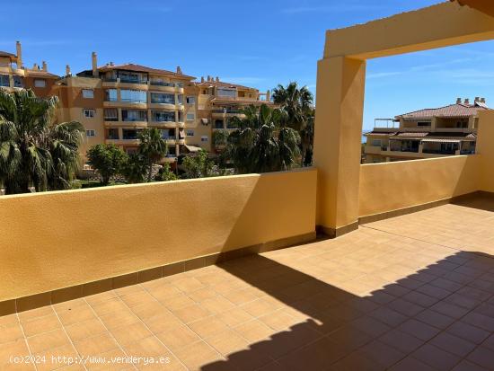 se vende atico duplex en torremolinos - MALAGA