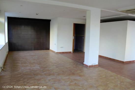 LOCAL COMERCIAL LISTO PARA EL USO DE OFICINAS - ALICANTE