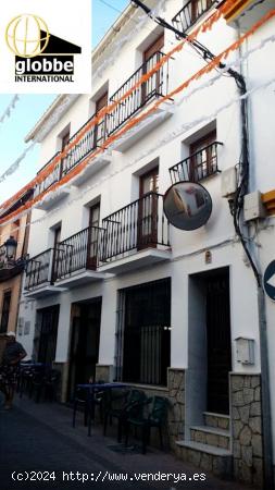 ANTIGUA PENSION EN EL CENTRO DE PERIANA - MALAGA