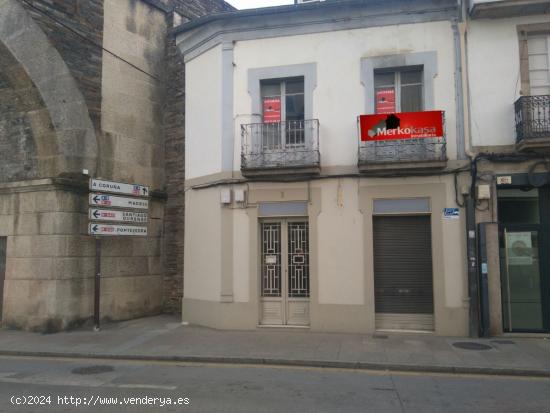  SE VENDE CASA PARA REFORMAR EN ZONA CENTRO - LUGO 