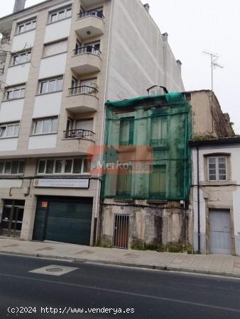 SE VENDE EDIFICIO PARA REFORMAR EN RÚA SANTIAGO - LUGO