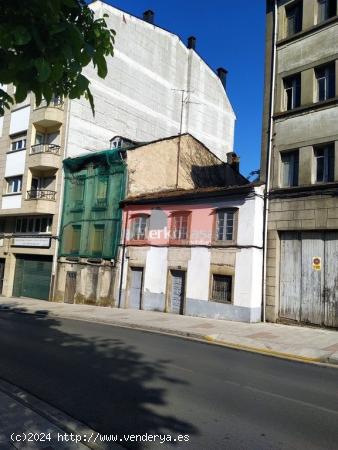 SE VENDE EDIFICIO PARA REFORMAR EN RÚA SANTIAGO - LUGO