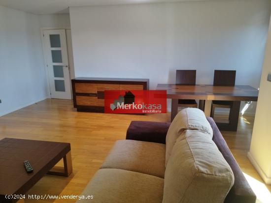 SE VENDE ESPECTACULAR DÚPLEX EN AVD.CORUÑA - LUGO