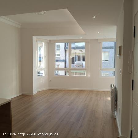 Se alquila precioso apartamento reformado sin muebles!!! - LUGO