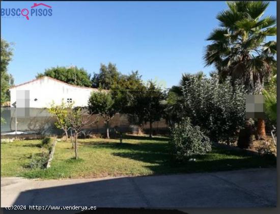 PRECIOSA CASA CON TERRENO EN VILLARRUBIA - CORDOBA