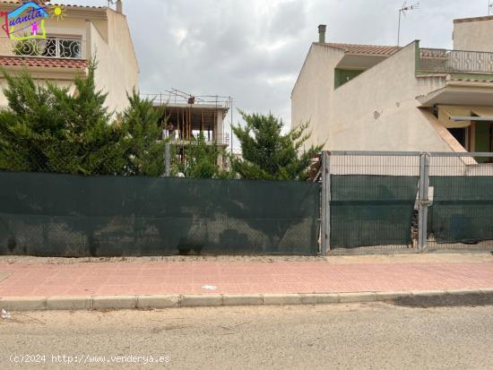 SOLAR EN LA TEJERA / CEUTI DE 220 METROS2 - MURCIA