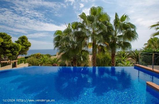 Villa de lujo de obra nueva con vistas panoramicas al mar en Moraira - ALICANTE