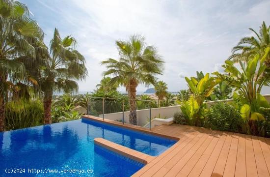 Villa de lujo de obra nueva con vistas panoramicas al mar en Moraira - ALICANTE