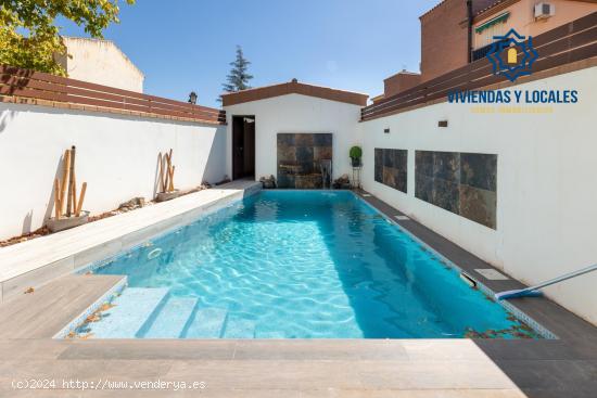 Venta de chalet pareado (con piscina) en Belicena (Granada). - GRANADA