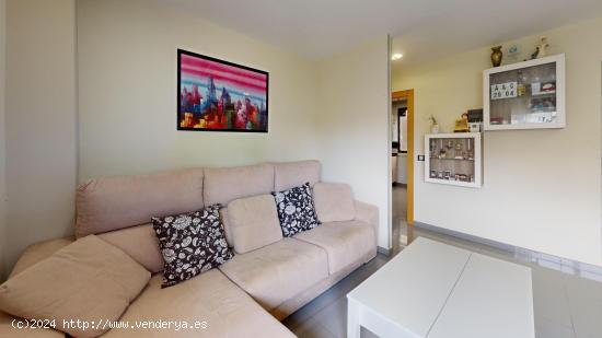 PISO DE 2 HABITACIONES Y ASCENSOR EN BADIA DEL VALLÈS - BARCELONA