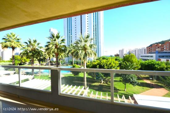 SE VENDE APARTAMENTO DE TRES DORMITORIOS A UN PASO DE LA PLAYA SEVENDGROUP.COM - ALICANTE