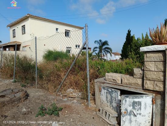 Se vende parcela en Pueblo Nuevo de Guadiaro - CADIZ