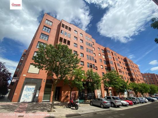  En Burgos. Zona sur. Se vende exclusivo loft en dos plantas. - BURGOS 