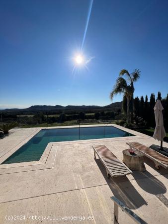 PRECIOSA VILLA PRIVADA  EN ALQUILER EN ALENDA GOLF - ALICANTE