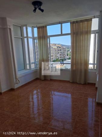 BLANHOGAR VENDE APARTAMENTO EN TORREMOLINOS - MALAGA