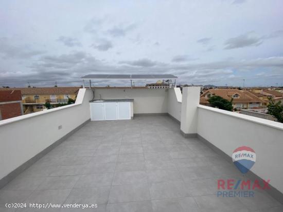 Residencial Olivo Del Mar I - 10 villas nuevas, dúplex, que combinan sol, mar con una propiedad - M