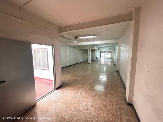 SE VENDE LOCAL COMERCIAL IDEAL PARA CAMBIO DE USO A VIVIENDA!!! - ALICANTE