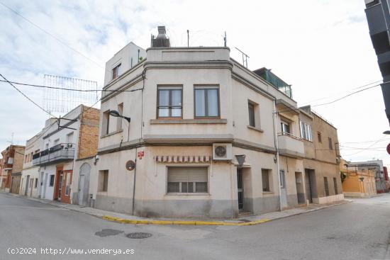 Se Vende en Camarles - TARRAGONA