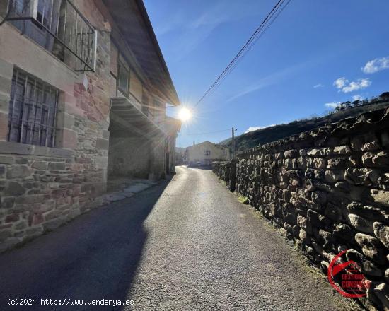 BARCENA DE PIE DE CONCHA  CASA CON TERRENO ( TEJADO NUEVO ) PARA  REHABILITARLA  POR DENTRO - CANTAB