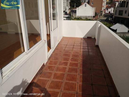 Estupendo piso con amplia terraza en Rúa Sol de Carballo - A CORUÑA