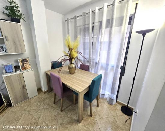 Apartamento con dos dormitorios y garaje, en La Seda - MURCIA