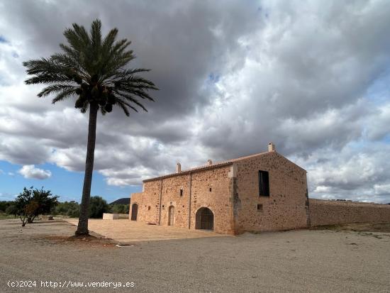 Porreres, se alquila finca rústica. - BALEARES