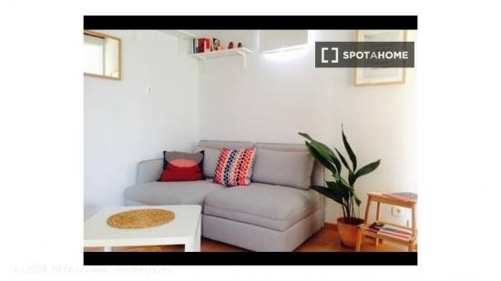 Apartamento de 1 dormitorio en alquiler en Madrid - MADRID