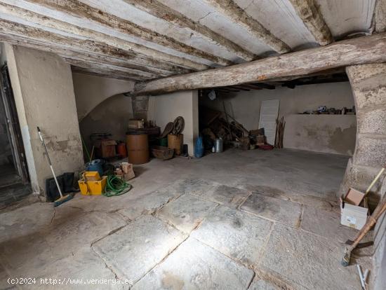 Casa en casco antiguo de Valderrobbres - TERUEL