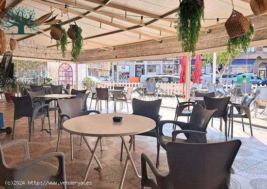 EXITOSO RESTAURANTE EN VENTA POR JUBILACIÓN - MURCIA