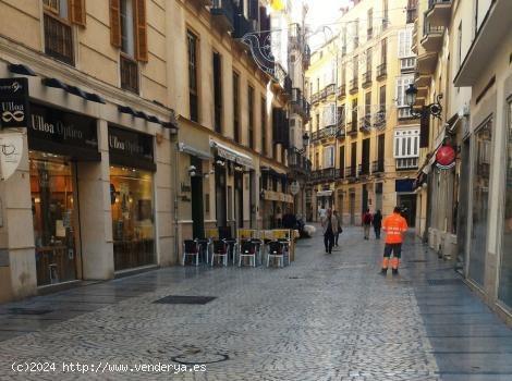 Espectacular local Comercial en pleno centro histórico - MALAGA