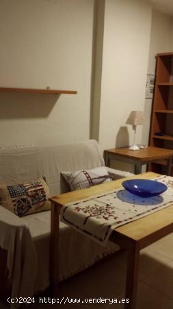  Apartamento en alquiler de dos dormitorios  junto Gran Vis - GRANADA 