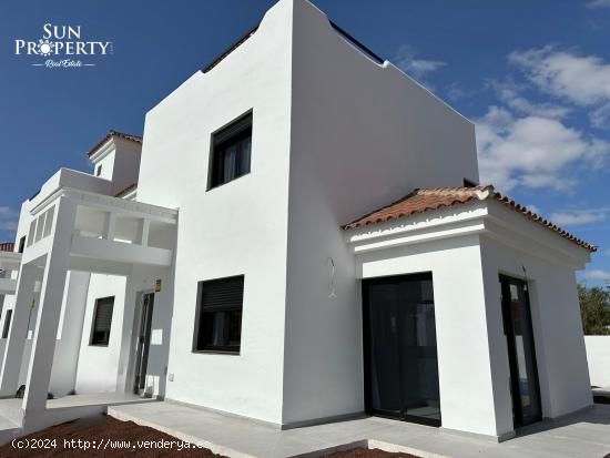 NUEVA VILLA PAREADA EN EL CAMPO DE GOLF - SANTA CRUZ DE TENERIFE