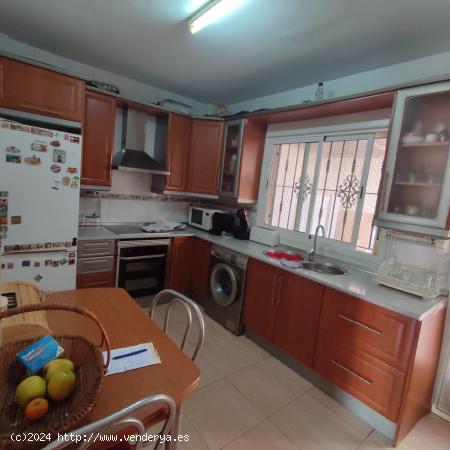  SE VENDE DUPLEX EN SAN ISIDRO - ALMERIA 