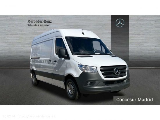 Mercedes Sprinter 215 CDI MEDIO 3.0T TD - 