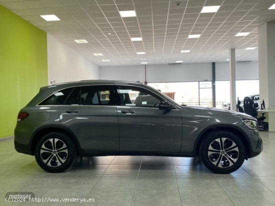 Mercedes Clase GLC GLC 200 4MATIC de 2022 con 34.000 Km por 49.300 EUR. en Malaga