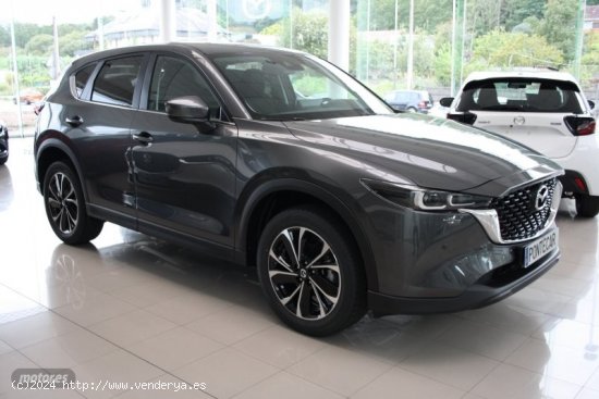 Mazda CX-5 CX5 2.0 CENTER LINE 5P de 2024 con 10 Km por 31.000 EUR. en Pontevedra