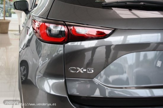 Mazda CX-5 CX5 2.0 CENTER LINE 5P de 2024 con 10 Km por 31.000 EUR. en Pontevedra