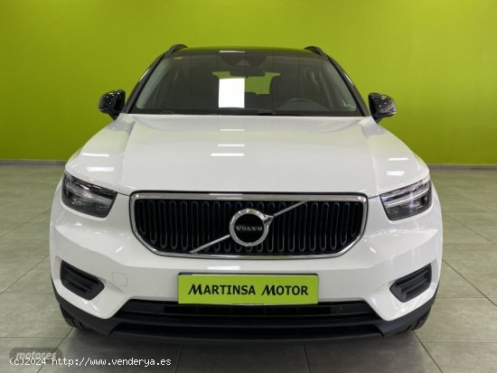 Volvo XC40 1.5 T3 163CV Aut. de 2020 con 40.000 Km por 28.800 EUR. en Malaga