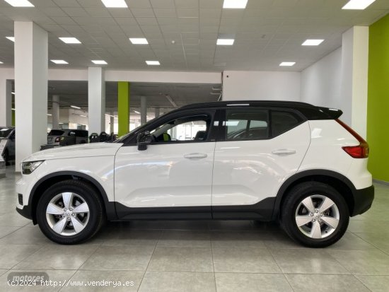 Volvo XC40 1.5 T3 163CV Aut. de 2020 con 40.000 Km por 28.800 EUR. en Malaga